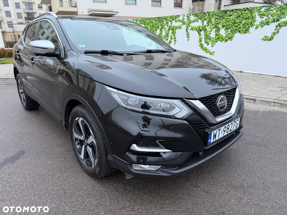 Nissan Qashqai 1.7 dCi 4x4 Tekna+ Xtronic - 2