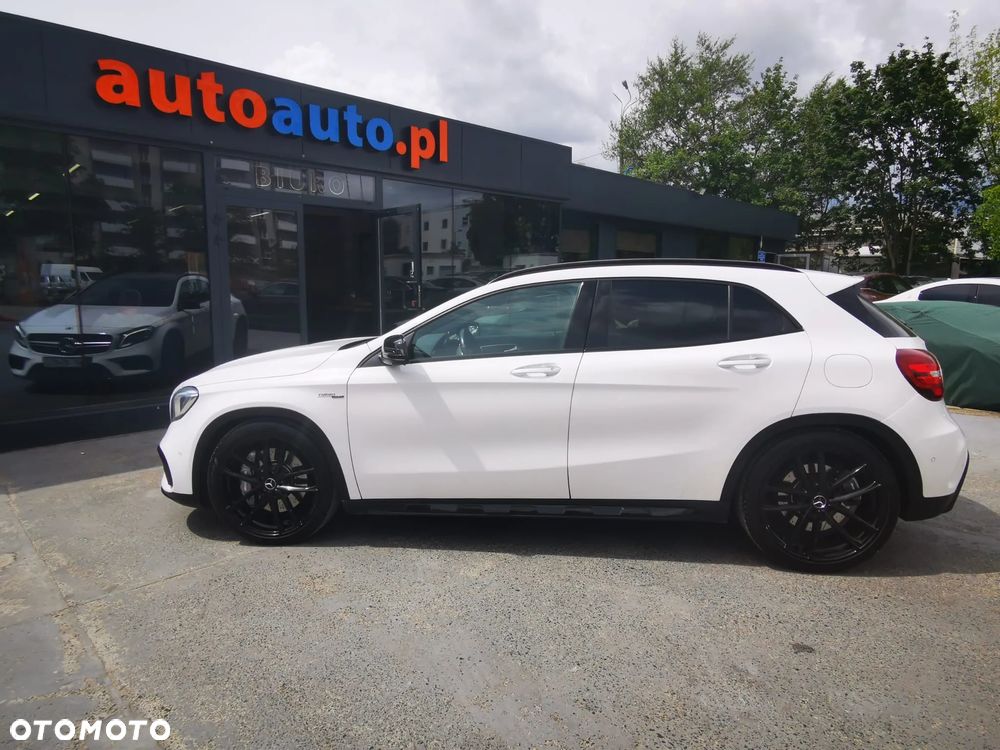 Mercedes-Benz GLA AMG 45 4Matic AMG Speedshift 7G-DCT AMG Night Edition - 4