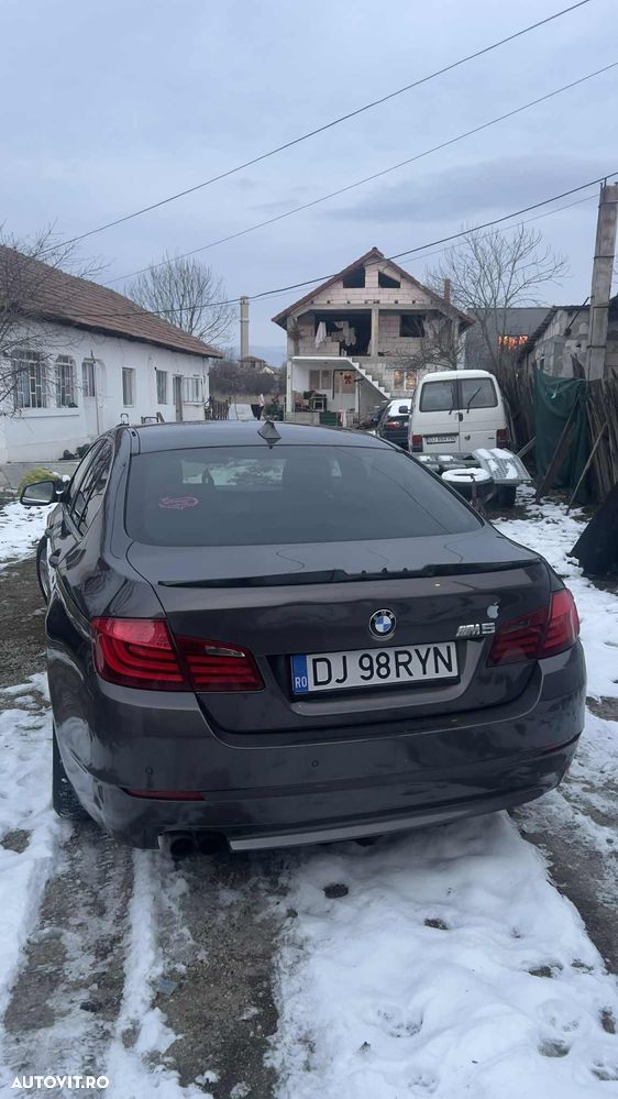 BMW Seria 5 520d - 2