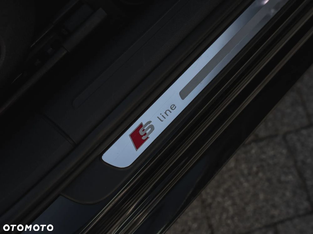 Audi A4 Limousine 2.0 TFSI S line Sportpaket (plus) - 11