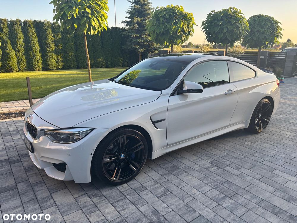 BMW M4 DKG - 4