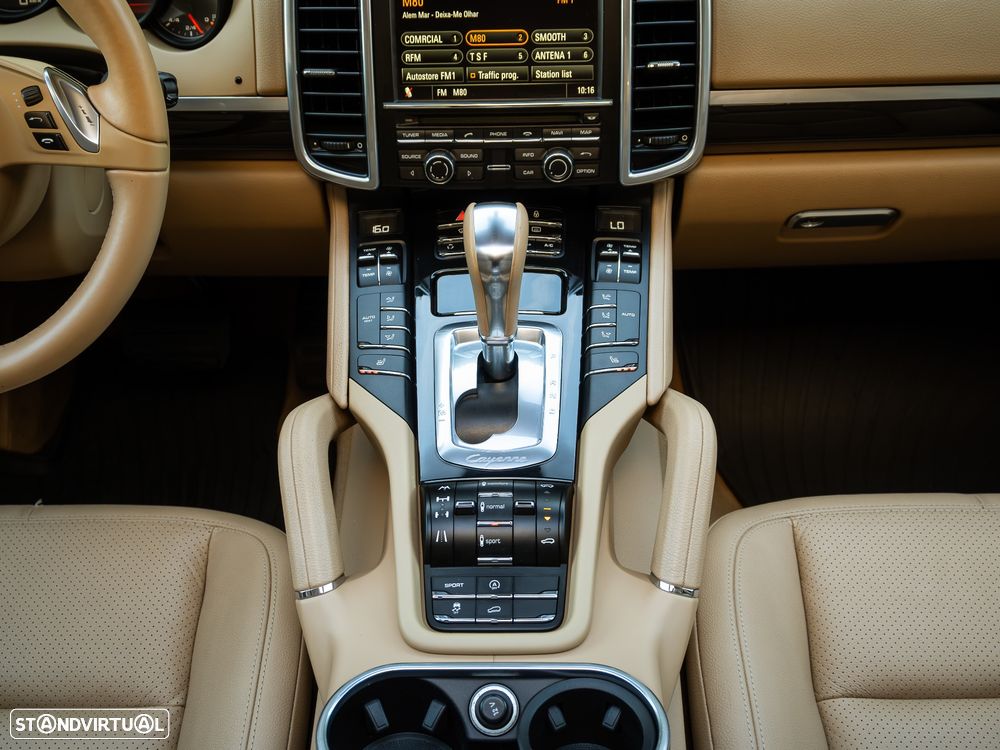 Porsche Cayenne 3.0 V6 - 30