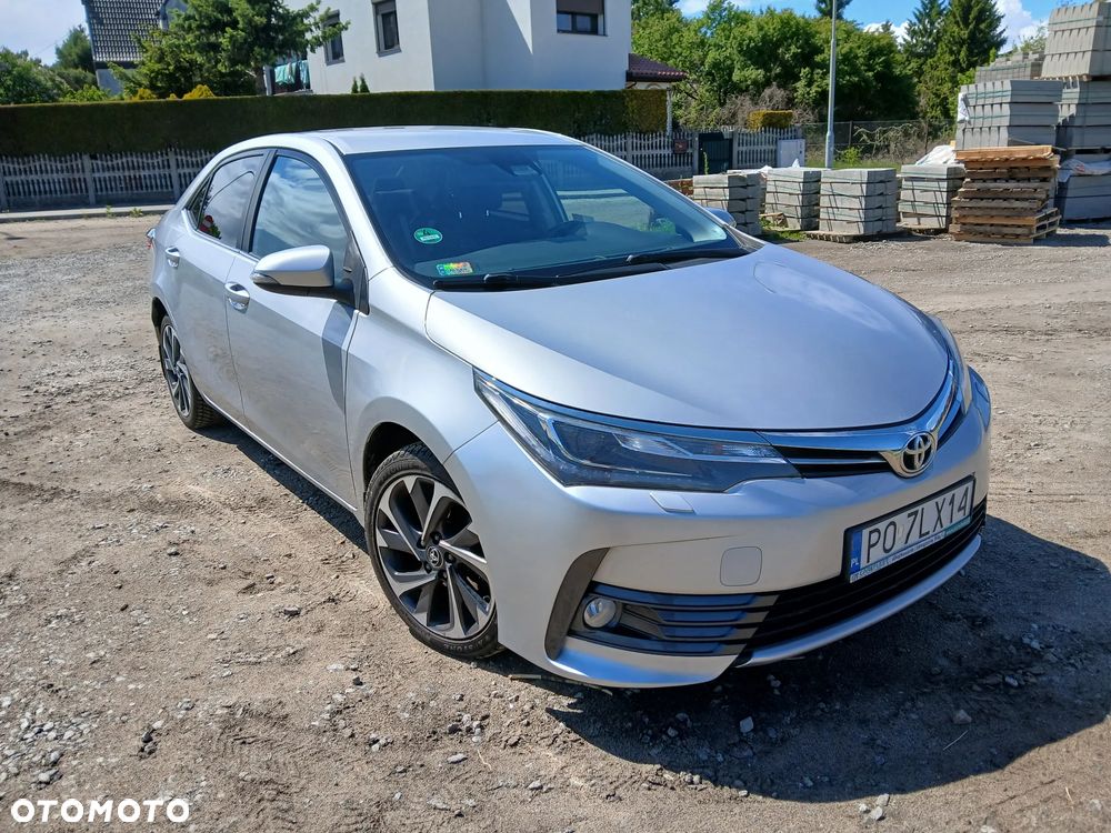 Toyota Corolla 1.6 Comfort - 1