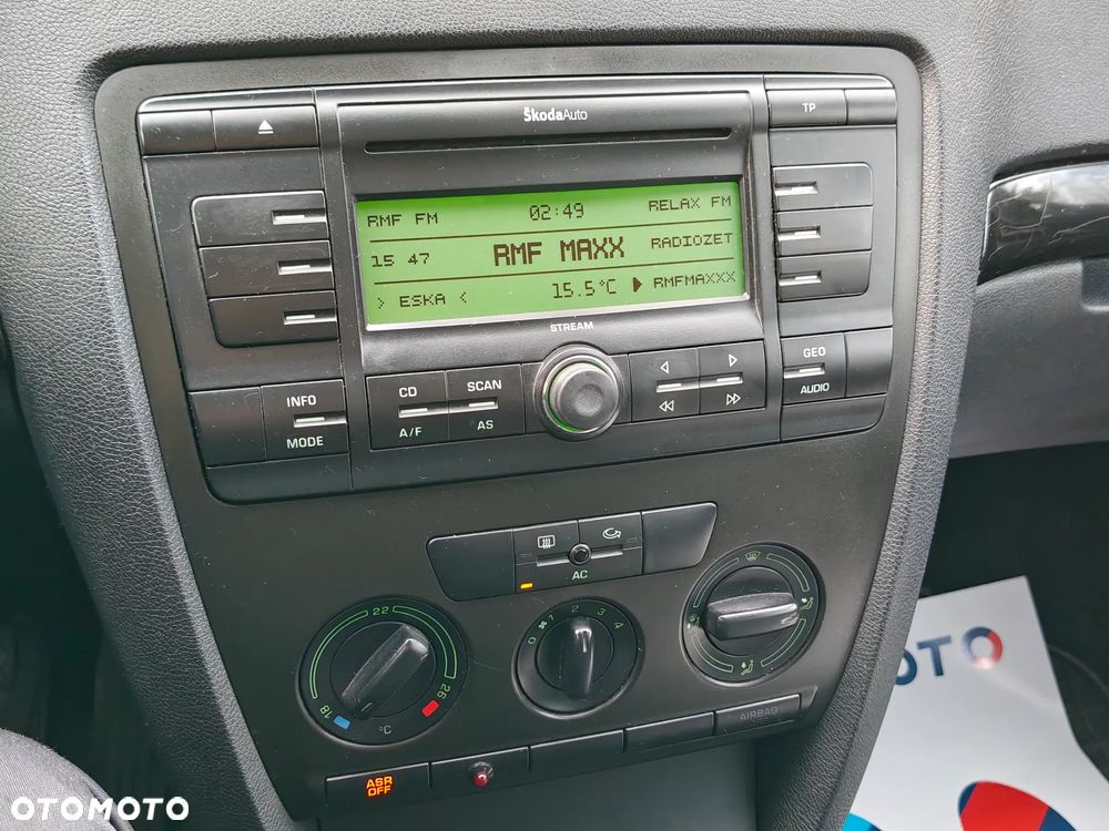 Skoda Octavia 1.6 Elegance - 23
