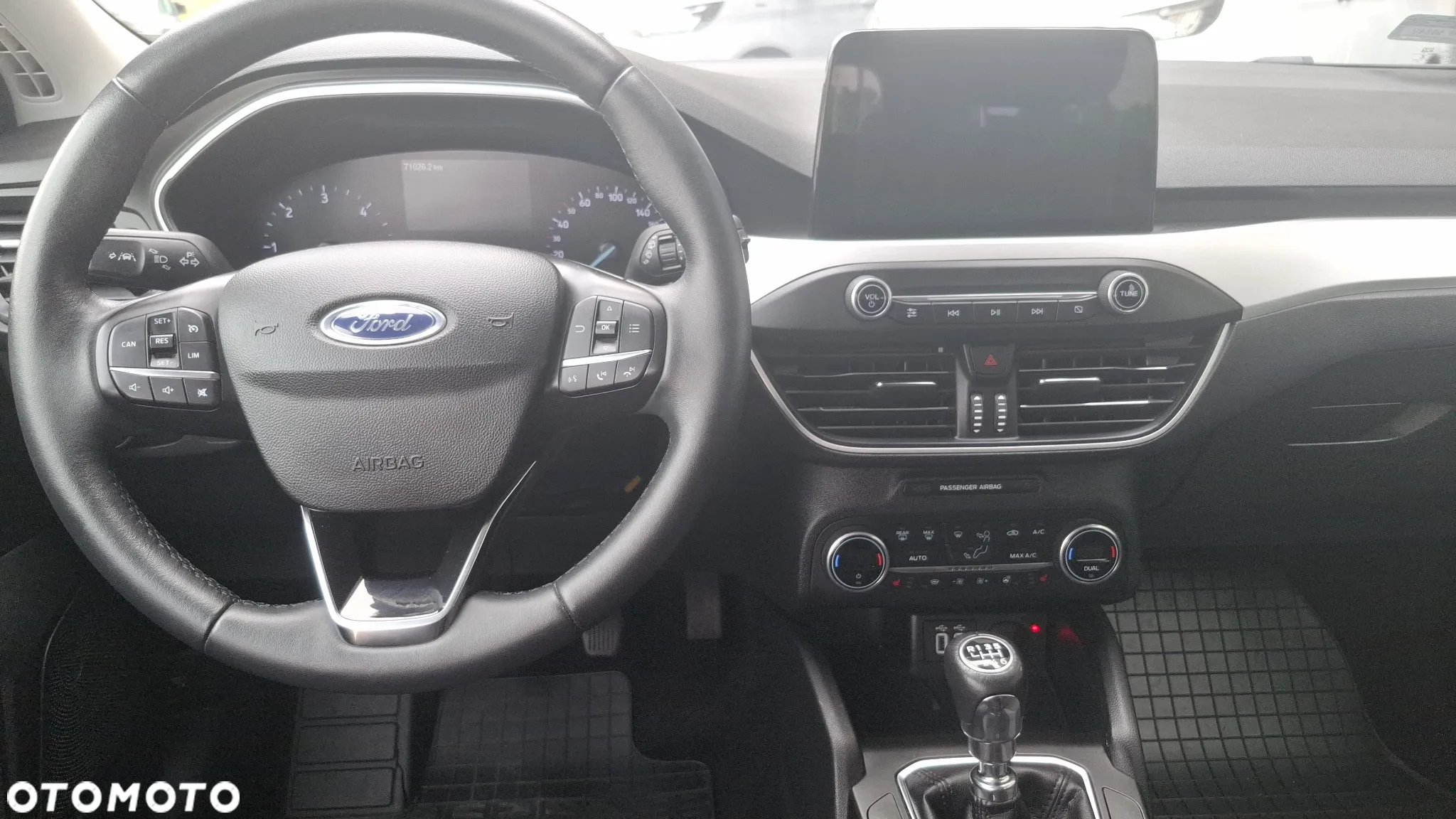 Ford Focus 1.5 EcoBlue Connected - 16