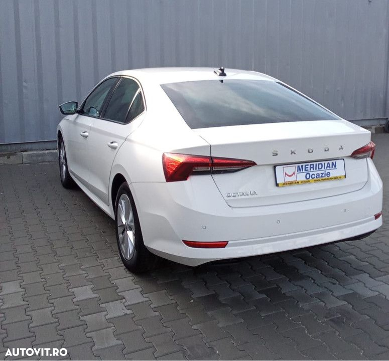Skoda Octavia - 4