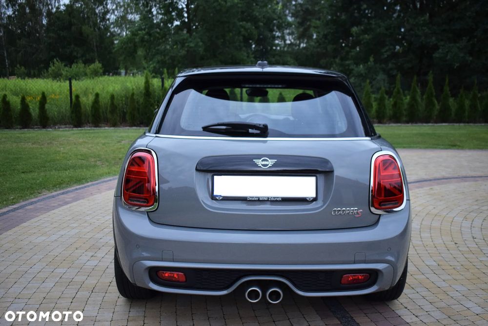 MINI Cooper S Standard - 8
