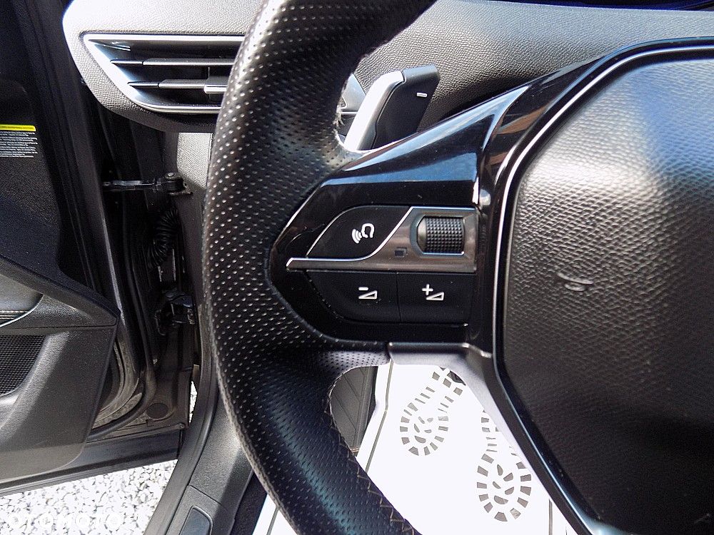 Peugeot 5008 1.5 BlueHDi GT Pack S&S EAT8 - 11