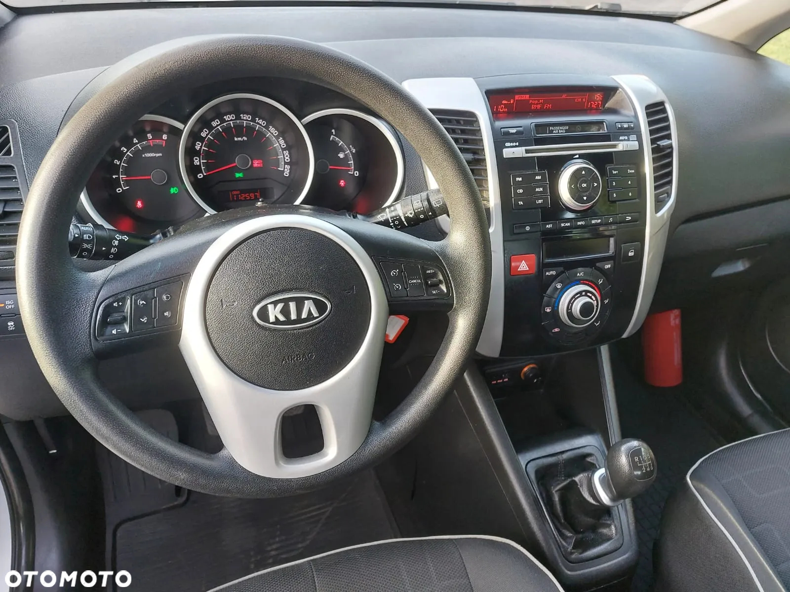 Kia Venga - 14