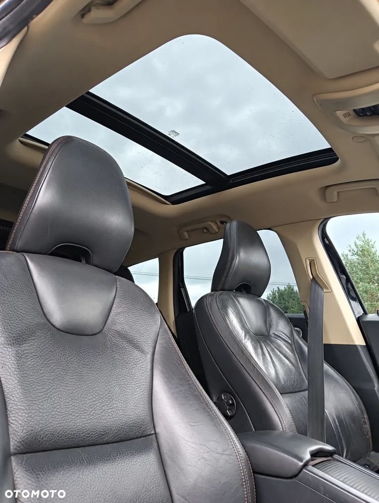 Volvo XC 60 2.4D AWD - 10