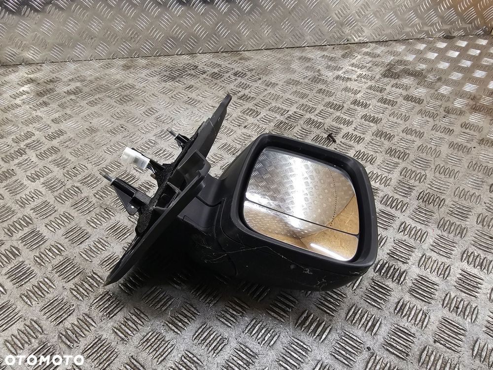 lusterko prawe renault trafic iii 233656046 - 1
