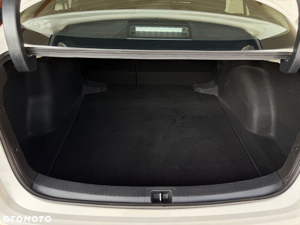 Toyota Corolla 1.5 Comfort MS - 29