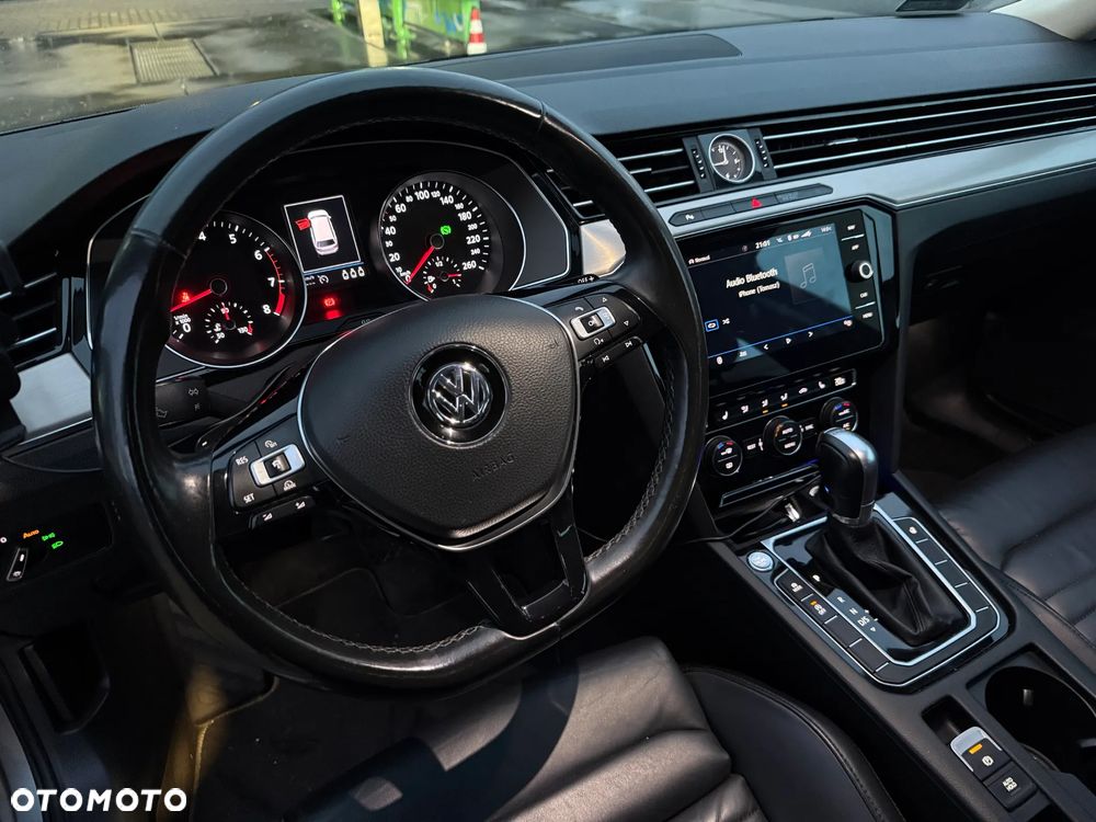 Volkswagen Passat 1.8 TSI BMT Highline DSG - 16
