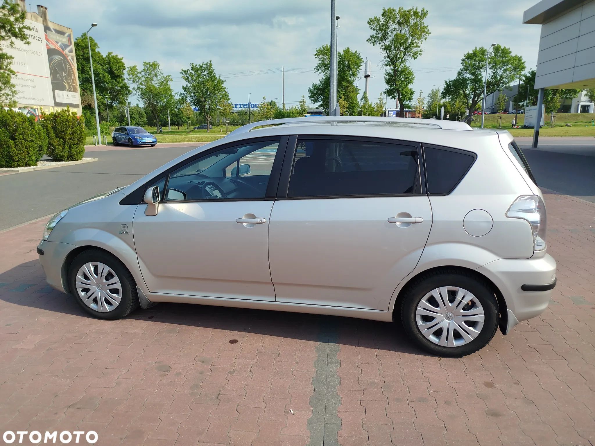 Toyota Corolla Verso 2.2 D-4D X 7os - 1