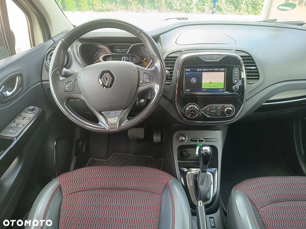 Renault Captur TCe 120 EDC Helly Hansen - 21