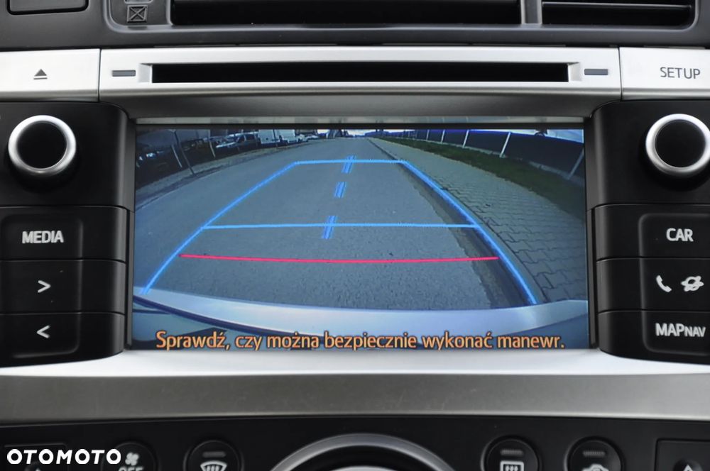 Toyota Verso 1.8 Premium MS - 23