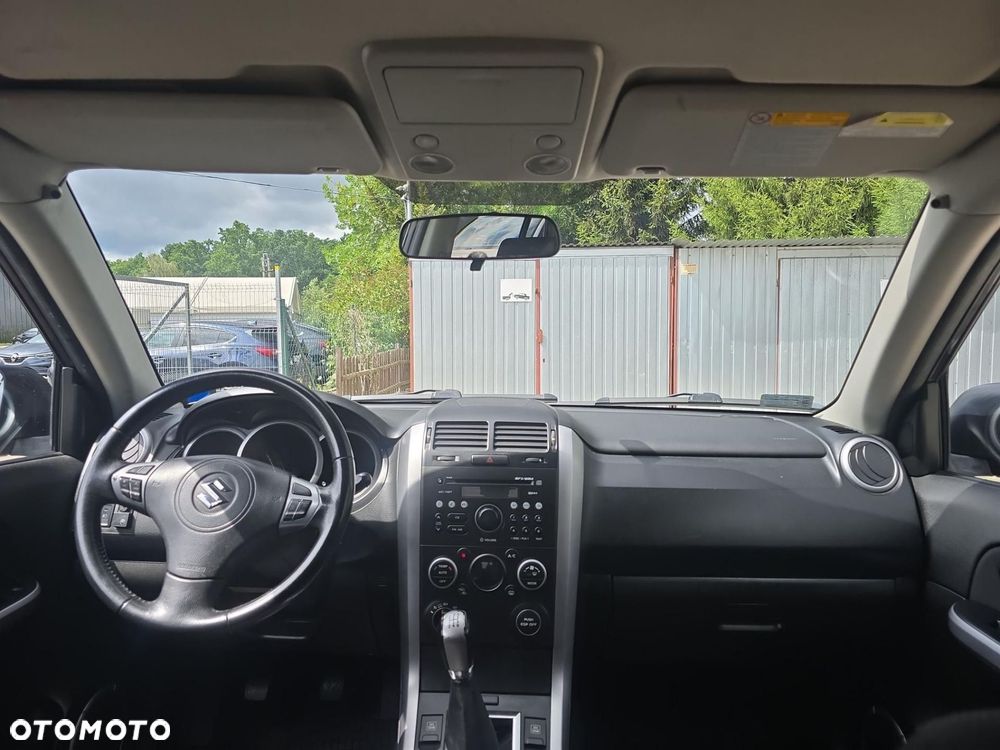 Suzuki Grand Vitara - 17