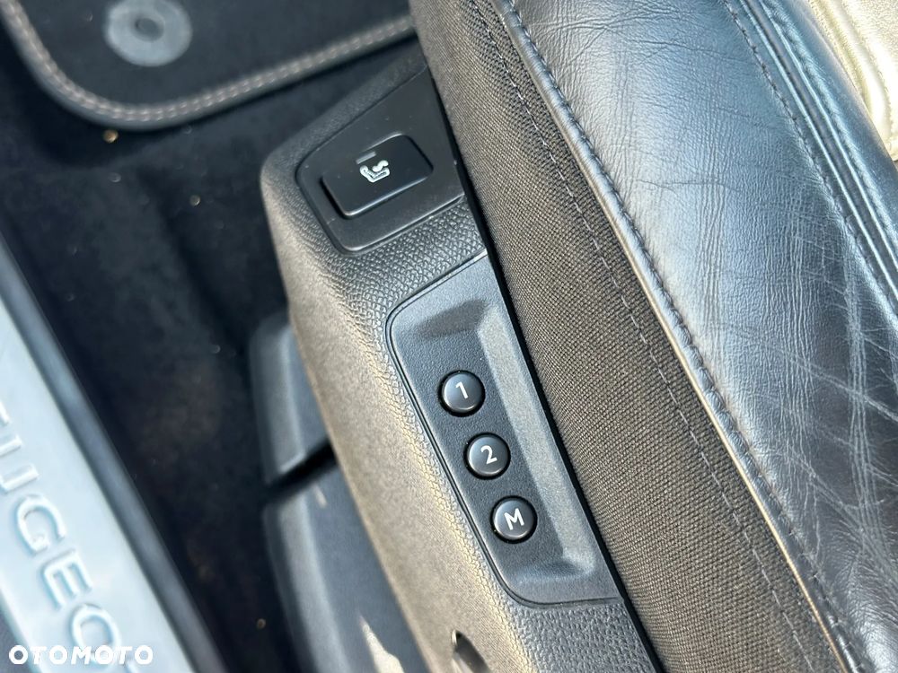 Peugeot 3008 BlueHDi 180 Stop & Start EAT8 GT - 25