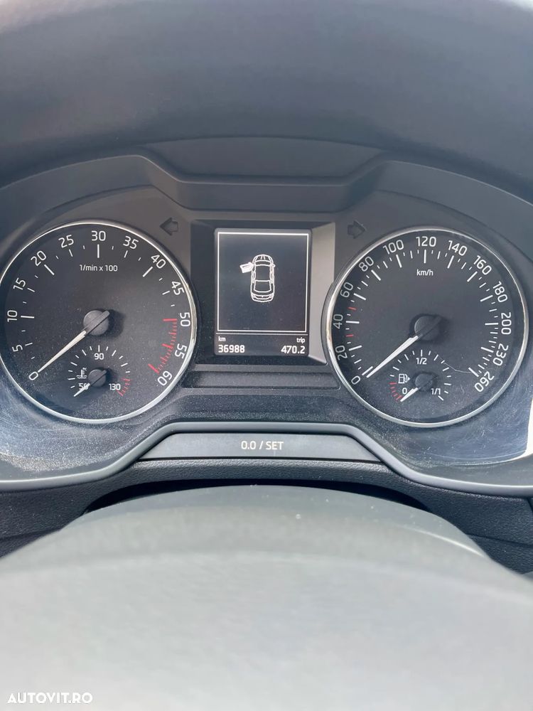 Skoda Octavia 2.0 TDI AMBITION - 1