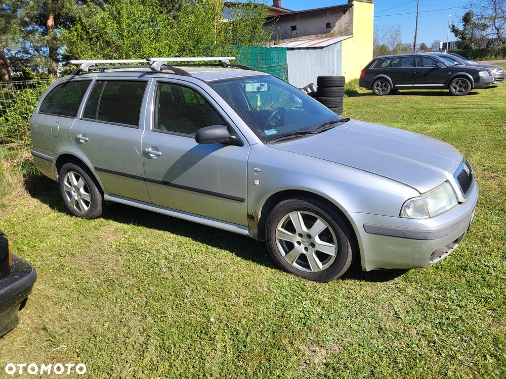 Skoda Octavia 1.6 Tour Ice - 3