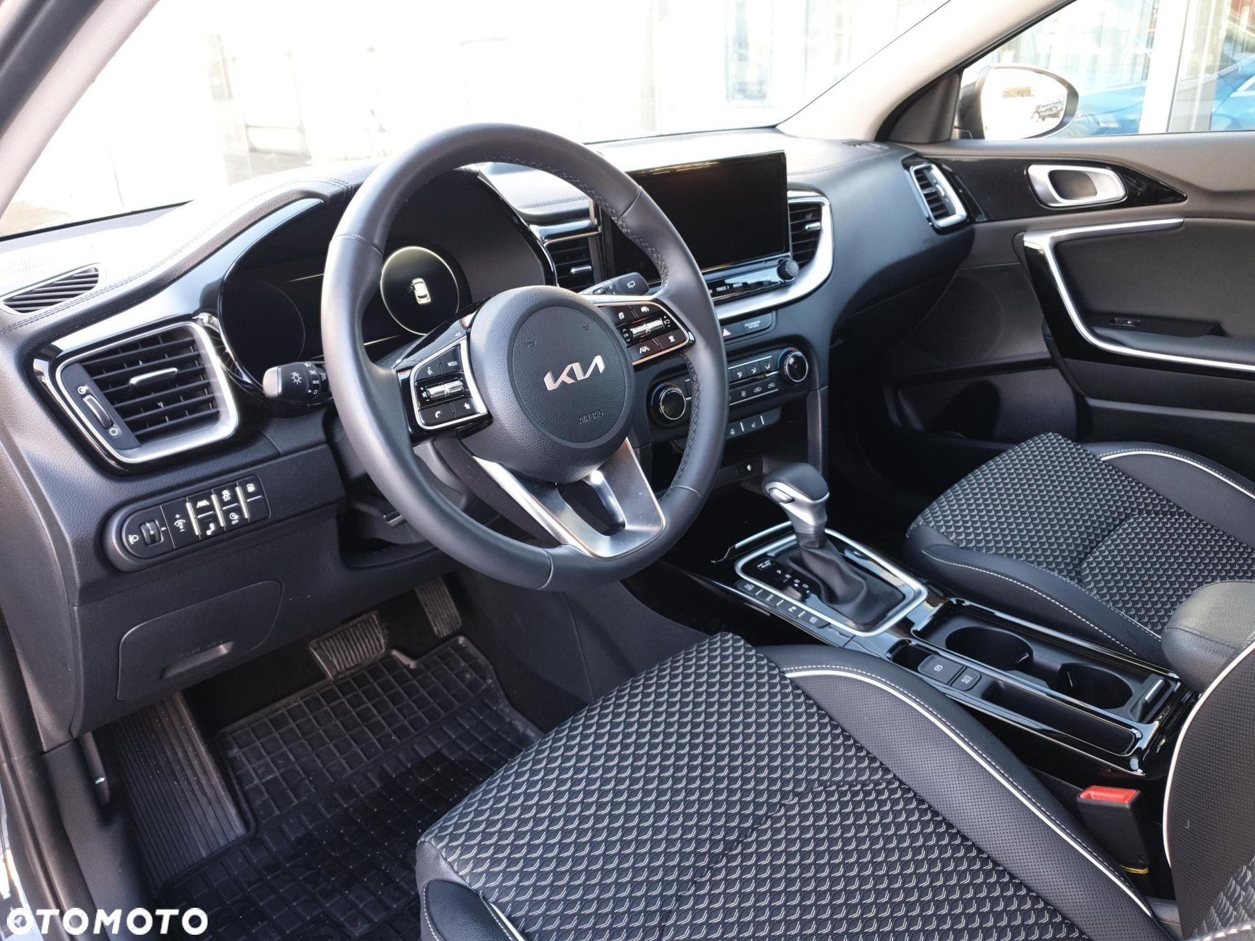 Kia XCeed 1.6 GDI PHEV Business Line DCT - 2