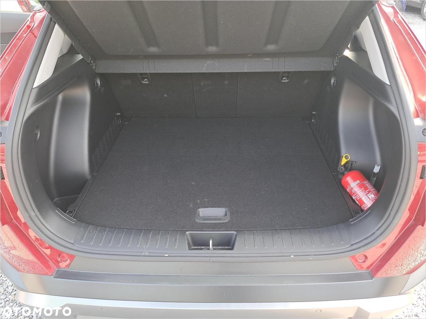 Hyundai Kona - 17