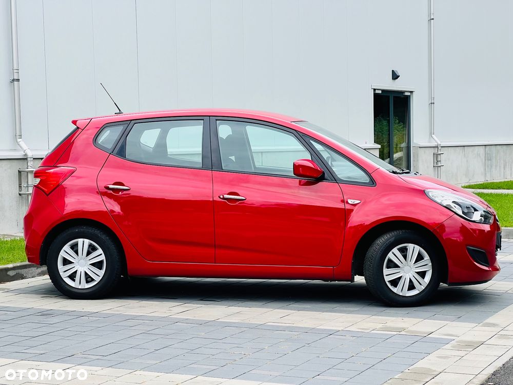 Hyundai ix20 1.4 Trend - 12