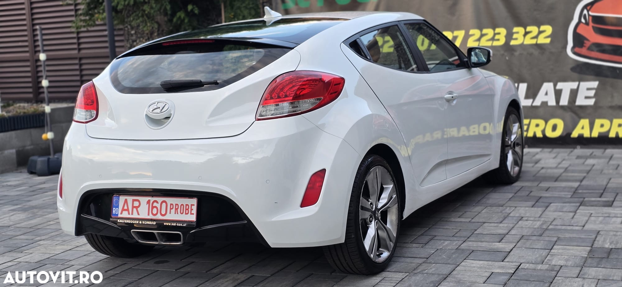 Hyundai Veloster 1.6 blue Style - 4
