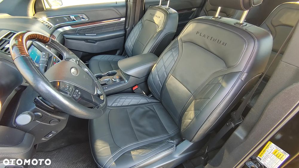 Ford Explorer - 4