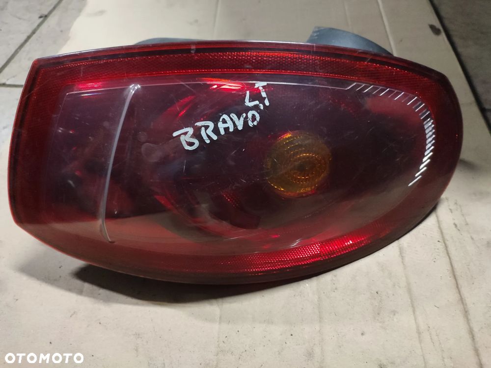 Fiat Bravo lampa tylna lewa - 1