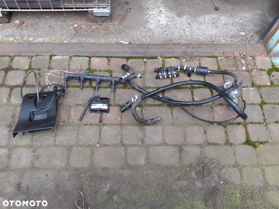 INSTALACJA GAZOWA STAG AG4Q Z PEUGEOT 307SW 2.0 BENZYNA - 1