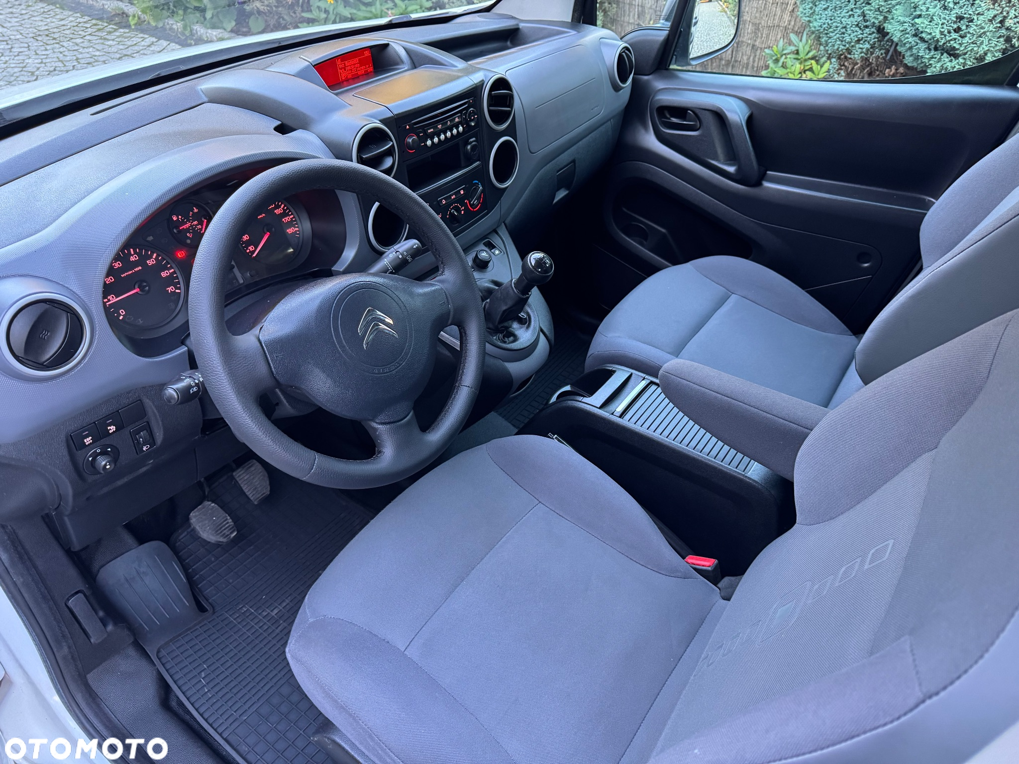 Citroën Berlingo 1.6 HDi Multispace - 17