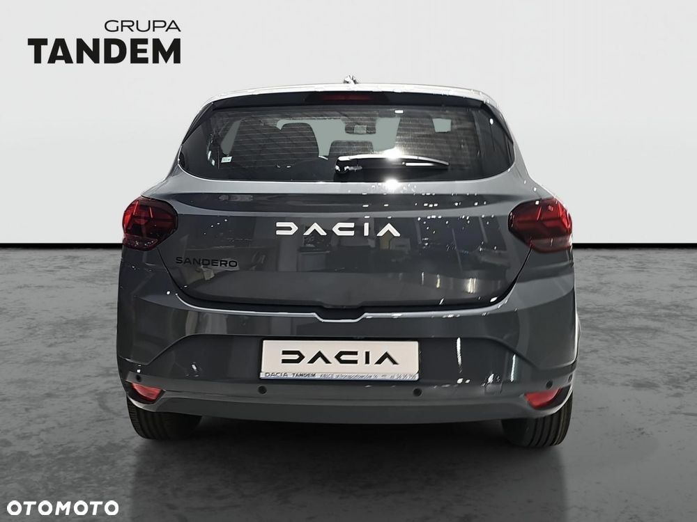 Dacia Sandero - 4