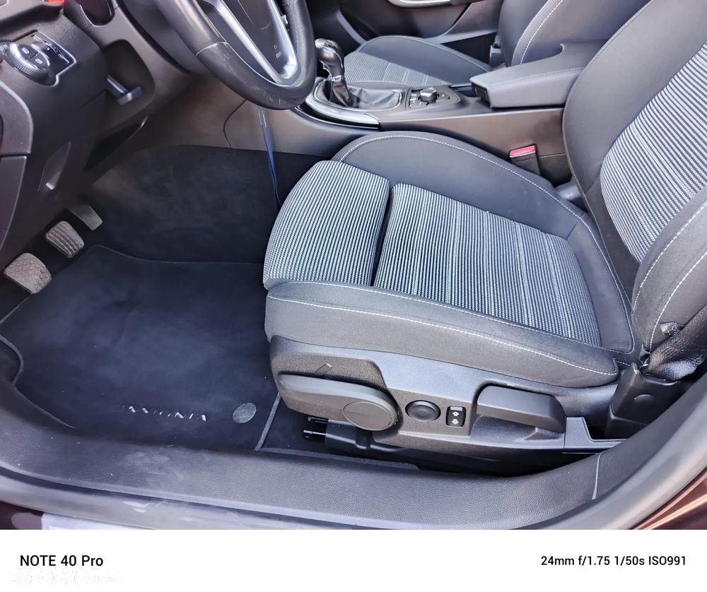 Opel Insignia 1.4 Turbo ecoFLEX Start/Stop Innovation - 19