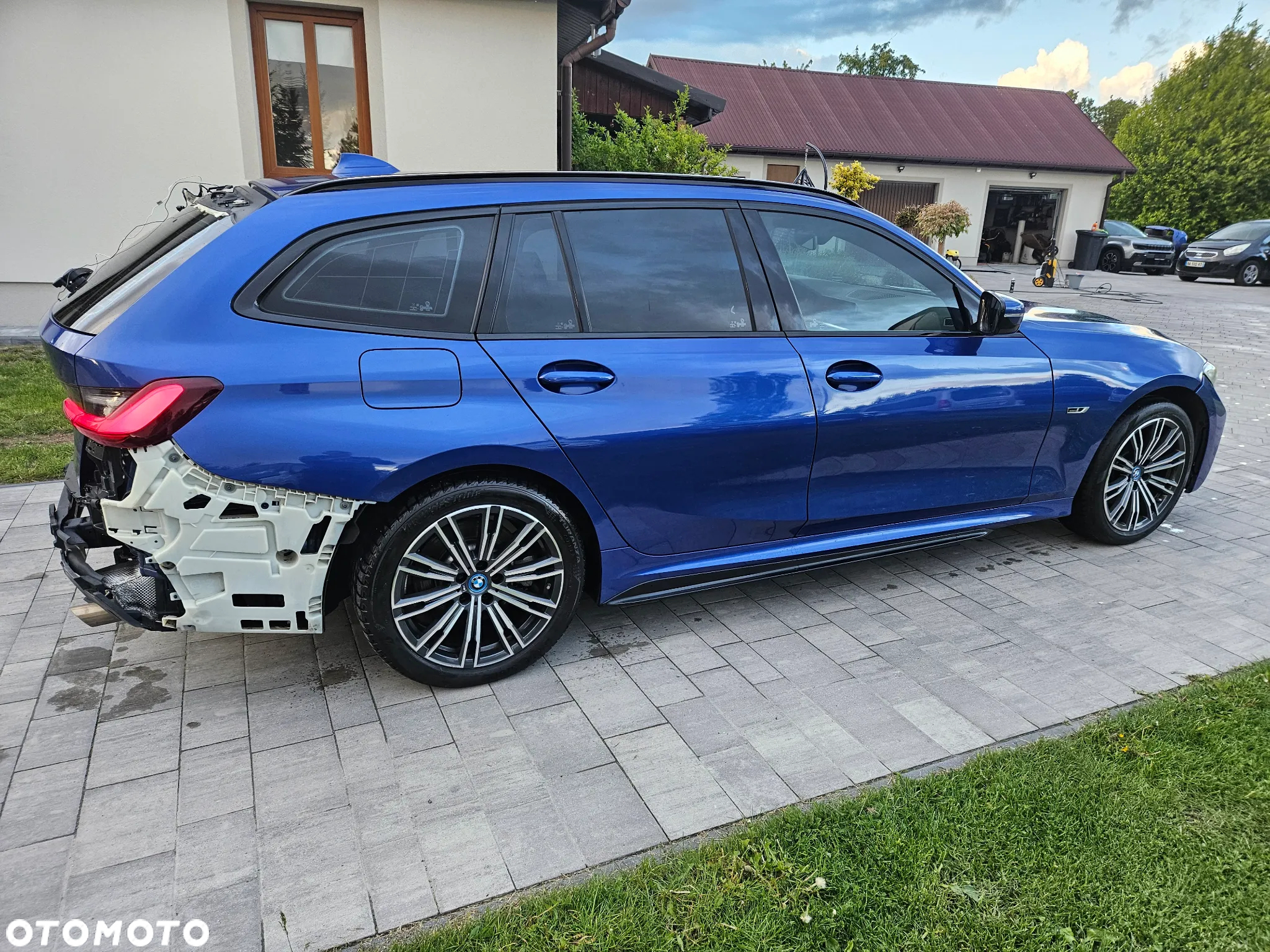 BMW Seria 3 320e M Sport sport - 11