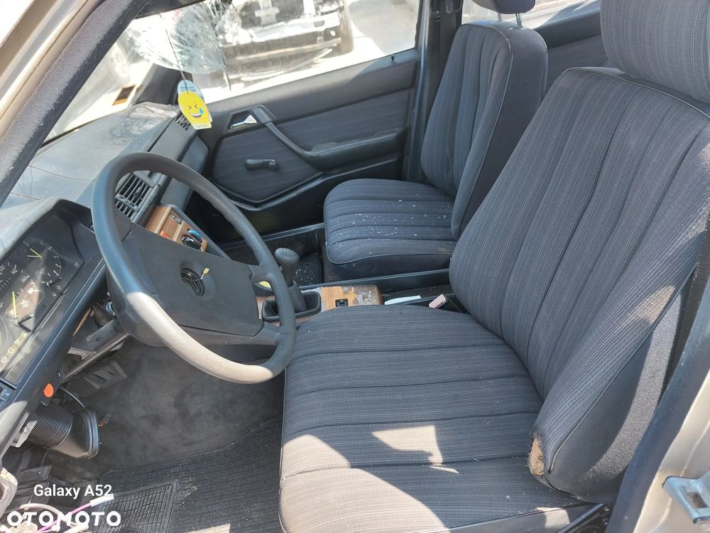 Zderzak MERCEDES 124 92R lampy,drzwi,klapa.... - 7
