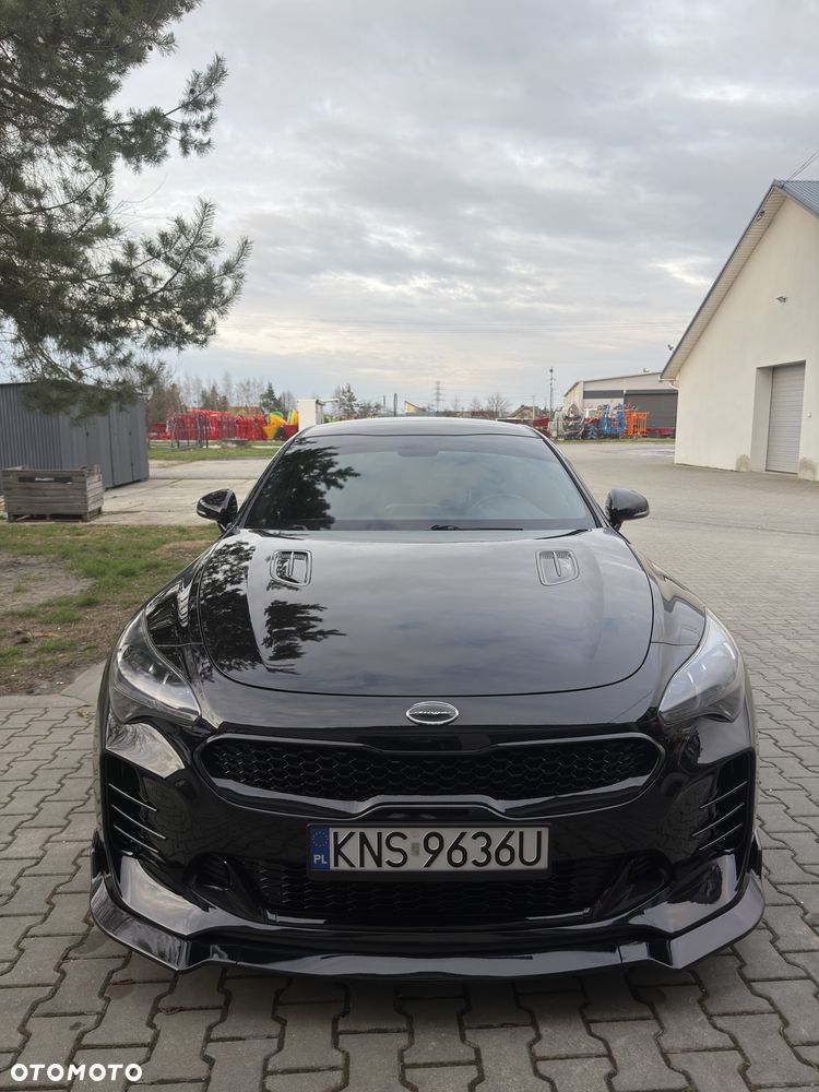 Kia Stinger - 6