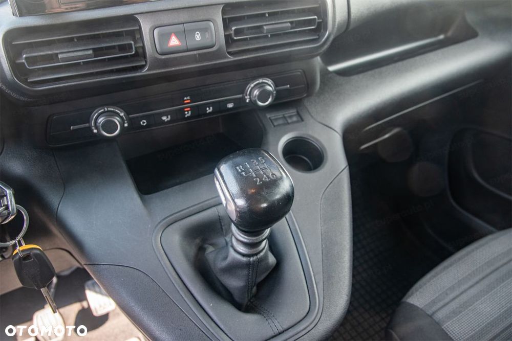 Opel Combo 1.5 CDTI Edition S&S - 27