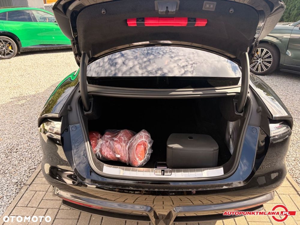BYD Yangwang U7 - 25