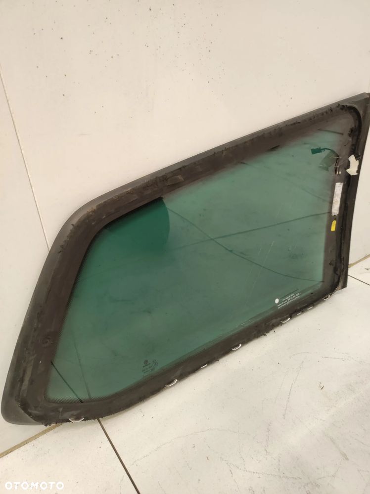 Szyba karoseryjna lewa tył tylna Volkswagen PASSAT B8 kombi - 5