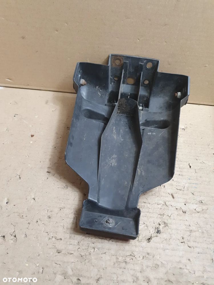 Yamaha YZF-R6 600 RJ05 / RJ09 (2003 - 2004) MOCOWANIE TABLICY REJESTRACYJNEJ - 7