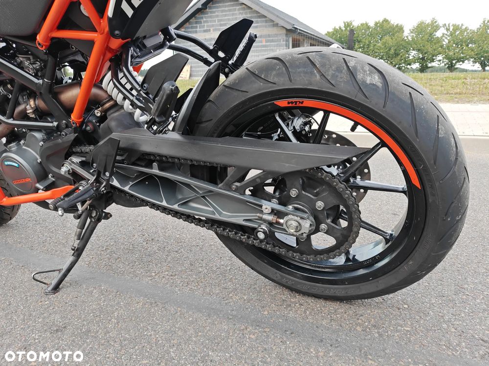 KTM Duke 125 - 9