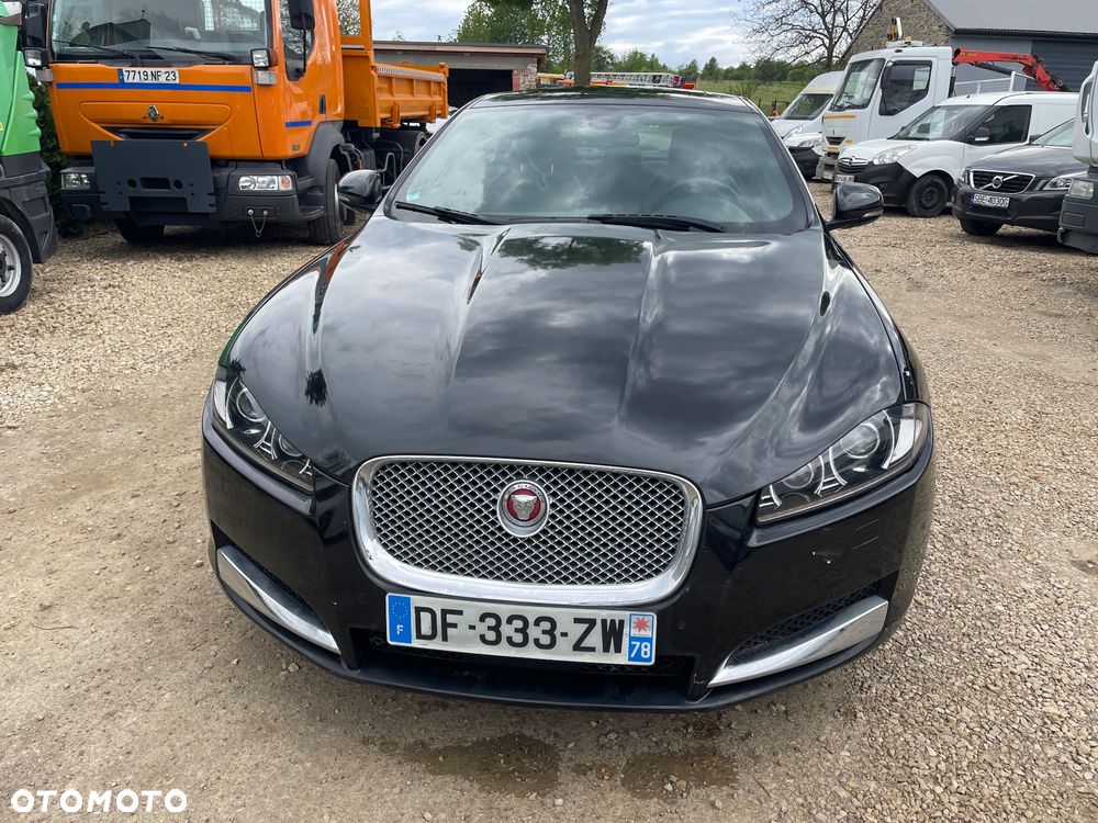 Jaguar XF - 4