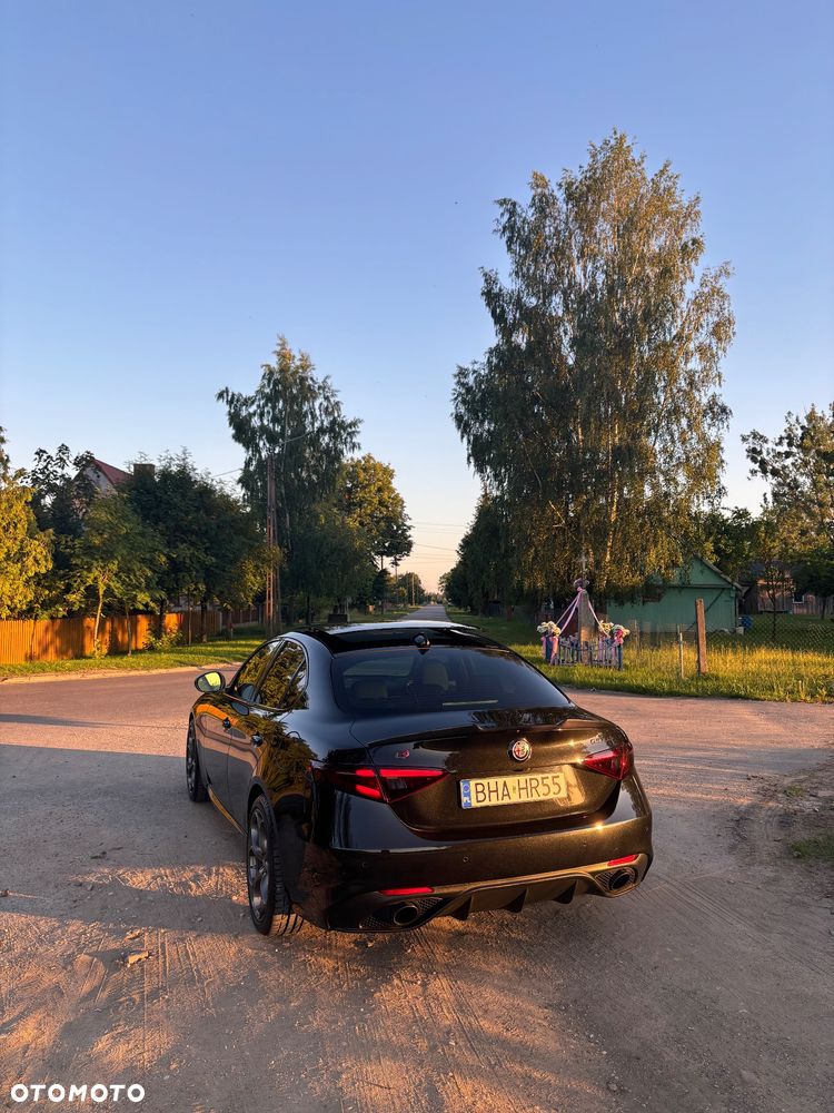 Alfa Romeo Giulia 2.0 Turbo Estrema Q4 - 3