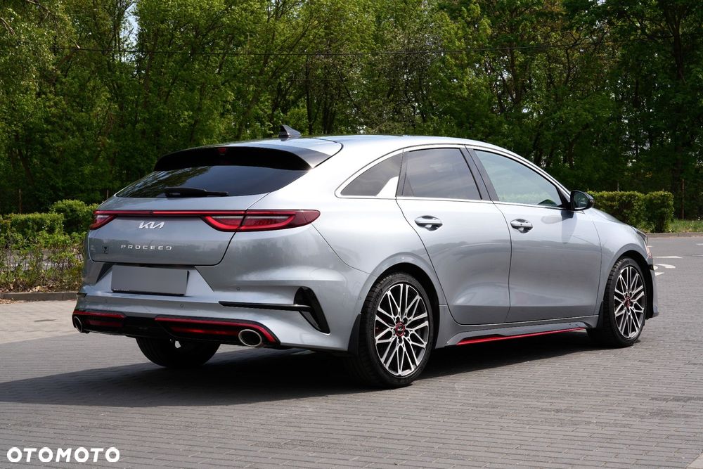 Kia ProCeed - 4