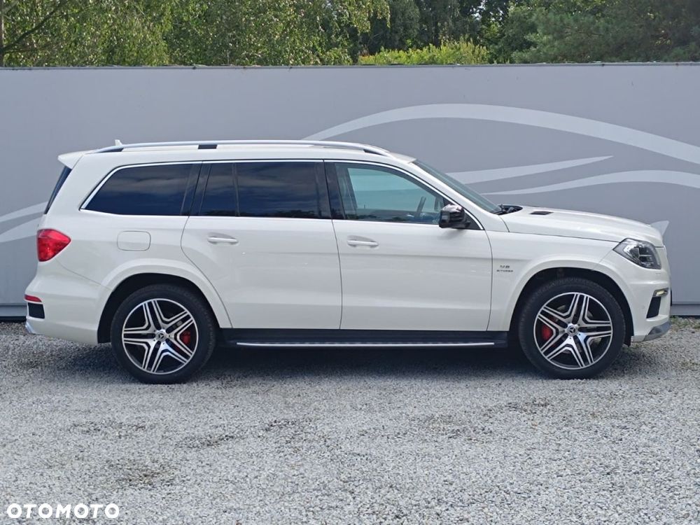 Mercedes-Benz GL - 13
