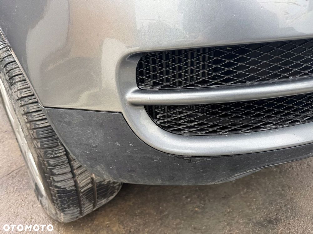 VW TOUAREG I ZDERZAK PRZÓD PRZEDNI LD7Z - 4