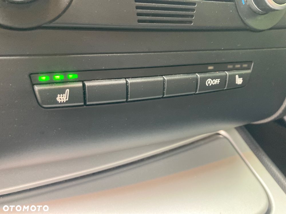 BMW Seria 1 118i - 10
