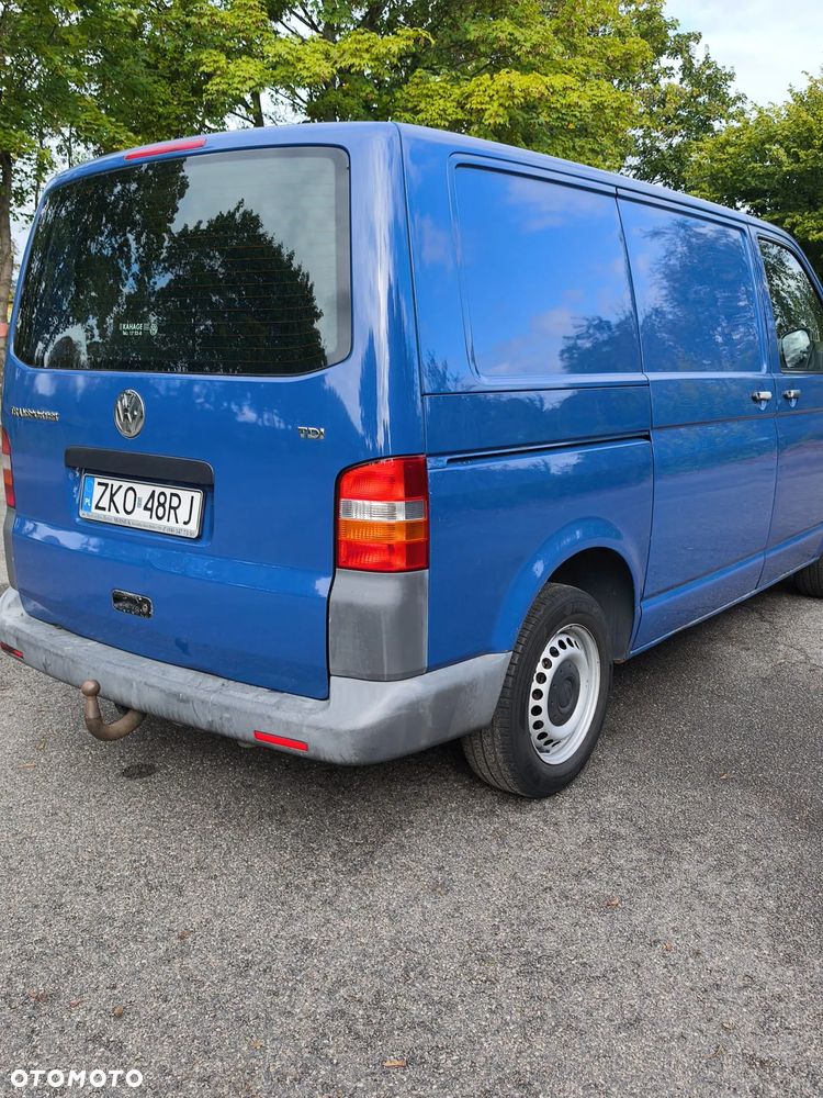Volkswagen Transporter - 9