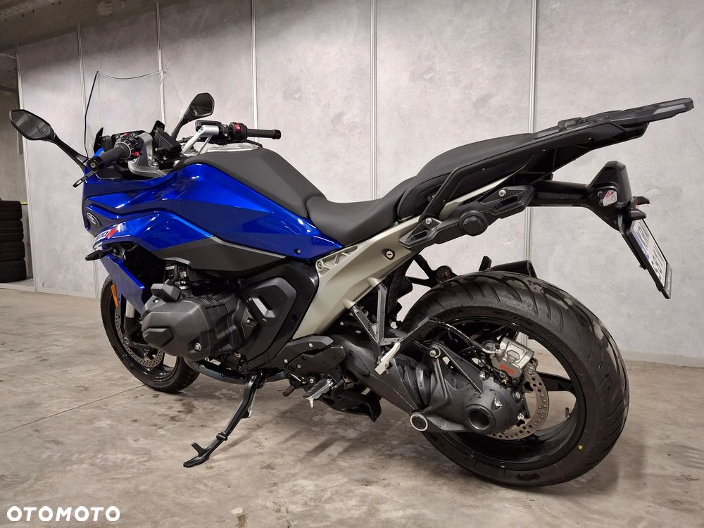 BMW RS - 6